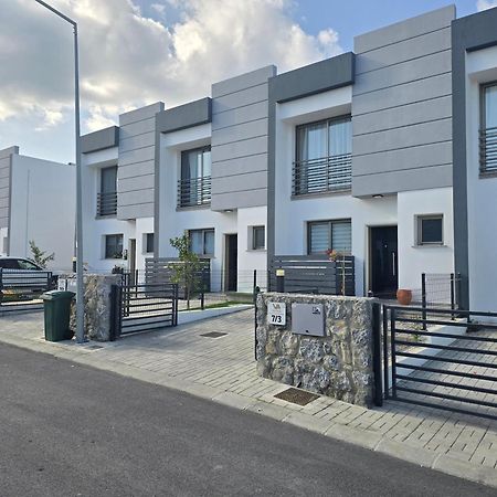 Villa Westpark, Kyrenia Kyrenia  Bagian luar foto